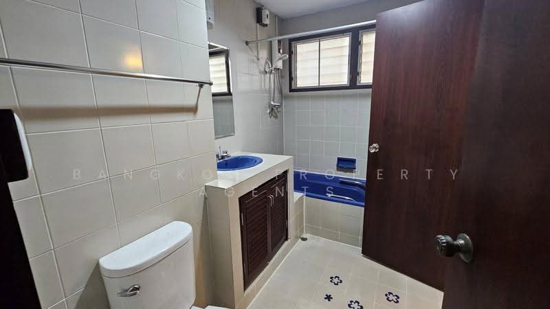 Chaiyos Mansion, Bangkok, Khlongtoei Nua, Watthana, Bangkok, 3 Bedrooms, 250 sqm, Villa For Rent, by BANGKOK PROPERTY AGENTS, 500636619 - DDproperty.com