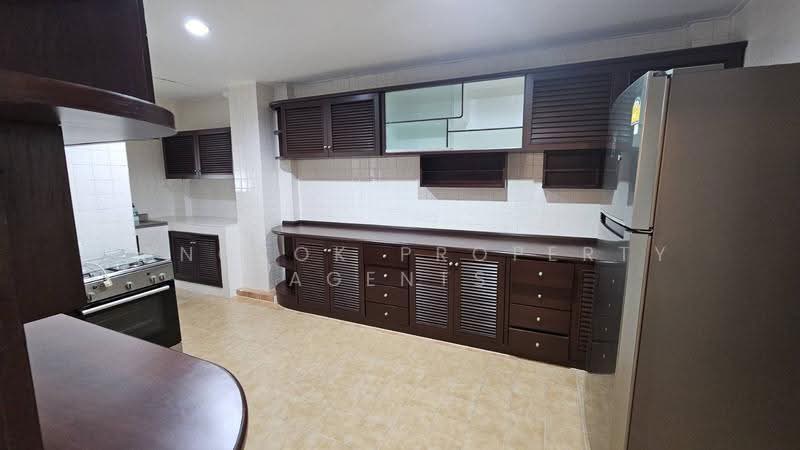 Chaiyos Mansion, กรุงเทพ, คลองเตยเหนือ, วัฒนา, กรุงเทพ, 250 ตร.ม., วิลล่า ให้เช่า, โดย BANGKOK PROPERTY AGENTS, 500636619 - DDproperty.com