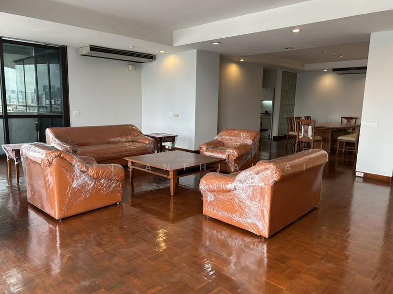 Baan Yen Akard, Bangkok, Yenakat, Chong Nonsi, Yan Nawa, Bangkok, 2 Bedrooms, 245 sqm, Condo For Rent, by Netsanthiah Ai, 500636625 - DDproperty.com