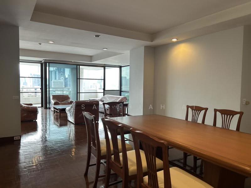 Baan Yen Akard, Bangkok, Yenakat, Chong Nonsi, Yan Nawa, Bangkok, 2 Bedrooms, 245 sqm, Condo For Rent, by Netsanthiah Ai, 500636625 - DDproperty.com