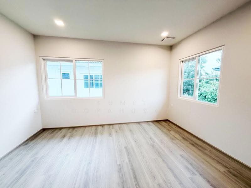 Siwalee Phetkasem 69, Bangkok, Along the Phasi Charoen Canal on the south side, Nong Khaem, Nong Kham, Nong Khaem, Bangkok, 4 Bedrooms, 227 sqm, Single Detached House For Sale, by Sumit Thongpahusatcha, 500636630 - DDproperty.com