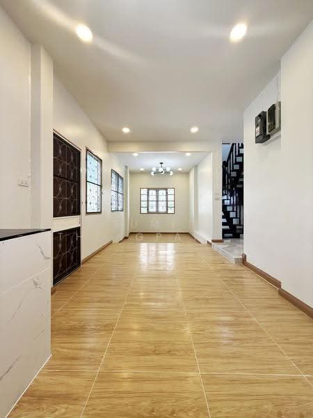 Wararom Phetkasem 81 (Bangbon 5), Bangkok, Bang Bon 5 Road, Bang Bon, Bangkok, 4 Bedrooms, 160 sqm, Single Detached House For Sale, by Sumit Thongpahusatcha, 500636650 - DDproperty.com