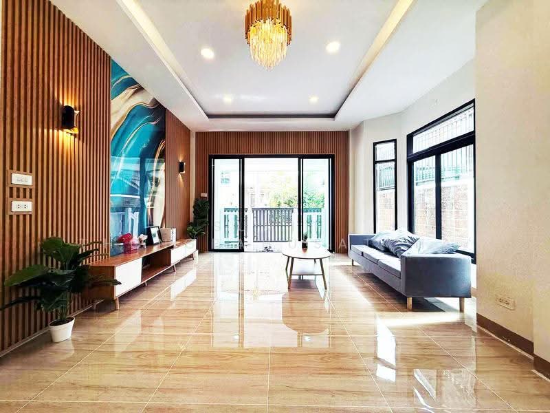 Wararom Phetkasem 81 (Bangbon 5), Bangkok, Bang Bon 5 Road, Bang Bon, Bangkok, 4 Bedrooms, 200 sqm, Single Detached House For Sale, by Sumit Thongpahusatcha, 500636662 - DDproperty.com