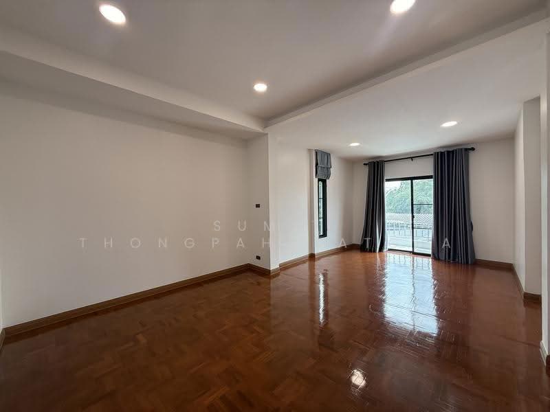 สินทรัพย์นคร พุทธมณฑลสาย2, Bangkok, พุทธมณฑลสาย2, Bang Kae Nua, Bang Khae, Bangkok, 4 Bedrooms, 300 sqm, Single Detached House For Sale, by Sumit Thongpahusatcha, 500636755 - DDproperty.com