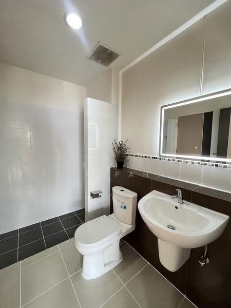 Grandity Sathupradit, Bangkok, Sathupradit Road, Bang Klo, Bang Kho Laem, Bangkok, 3 Bedrooms, 200 sqm, Townhouse For Sale, by Sumit Thongpahusatcha, 500636771 - DDproperty.com