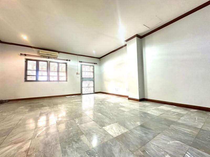 Baan Sathaporn Rangsit : บ้านสถาพร รังสิต, ปทุมธานี, ซอย รังสิต-นครนายก 73, บึงยี่โถ, ธัญบุรี, ปทุมธานี, 90 ตร.ม., ทาวน์เฮ้าส์ ขาย, โดย ชนะชาติ นนท์ตา, 500636777 - DDproperty.com