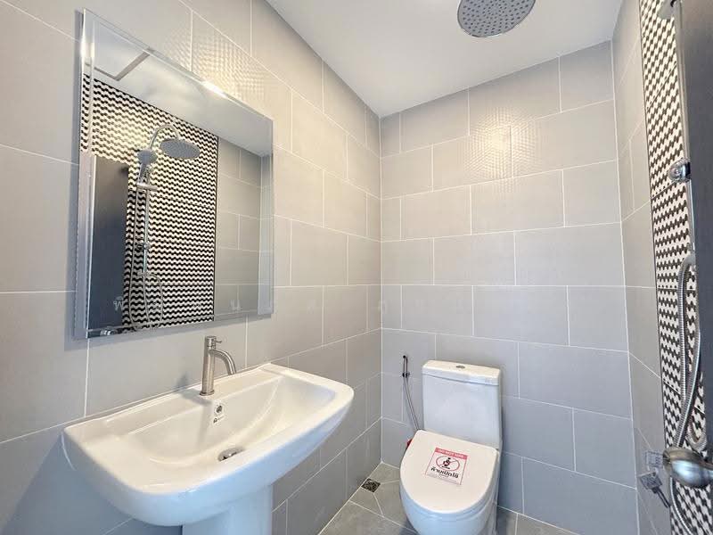 Renovated Townhouse: Uthong Place 2, Lam Luk Ka, Pathum Thani, Pathum Thani, ถนนประชาอุทิศ, Khu Khot, Lam Luk Ka, Pathum Thani, 2 Bedrooms, 64 sqm, Townhouse For Sale, by พิมพ์นภัส ภูธนภัทร, 500636794 - DDproperty.com