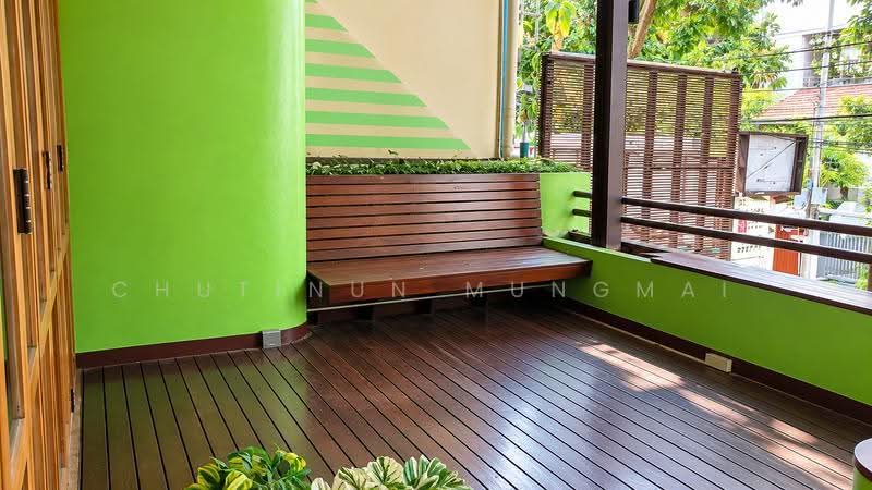 Shophouse For Rent in Phrom Phong | 5 min walk to BTS and EmQuartier, Bangkok, BTS Phrom Phong, Khlong Tan Nua, Watthana, Bangkok, , 319 sqm, Shophouse For Rent, by Chutinun Mungmai, 500636815 - DDproperty.com