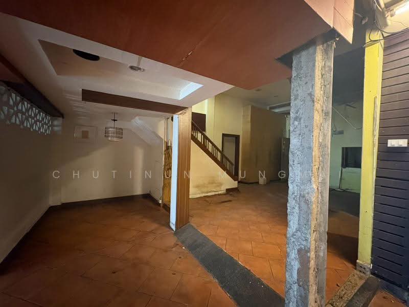 Shophouse For Rent in Phrom Phong | 5 min walk to BTS and EmQuartier, กรุงเทพ, BTS Phrom Phong, คลองตันเหนือ, วัฒนา, กรุงเทพ, 319 ตร.ม., ตึกแถว-อาคารพาณิชย์ ให้เช่า, โดย Chutinun Mungmai, 500636815 - DDproperty.com