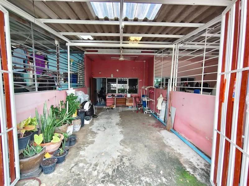 ทาวน์โฮม 2 ชั้น 20 ตร.ว. ทาวน์โฮม ซอยมิตรประชา28, Nonthaburi, ถนนศรีสมาน, Ban Mai, Pak Kret, Nonthaburi, 3 Bedrooms, 120 sqm, Townhouse For Sale, by คุณ สันติ ตันฮะเส็ง (เส็ง), 500636903 - DDproperty.com