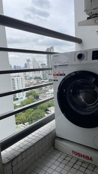 Lumpini Place Water Cliff, Bangkok, Soi Sathu Pradit 19 Yeak 10, Chong Nonsi, Yan Nawa, Bangkok, 1 Bedroom, 32 sqm, Condo For Rent, by Property Expert Plus, 500636906 - DDproperty.com