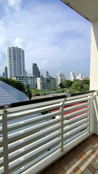 The Avenue Sukumvit 61, Bangkok, Sukhumvit 61, Khlong Tan Nua, Watthana, Bangkok, 2 Bedrooms, 102 sqm, Condo For Rent, by Pattada Letikul, 500636912 - DDproperty.com