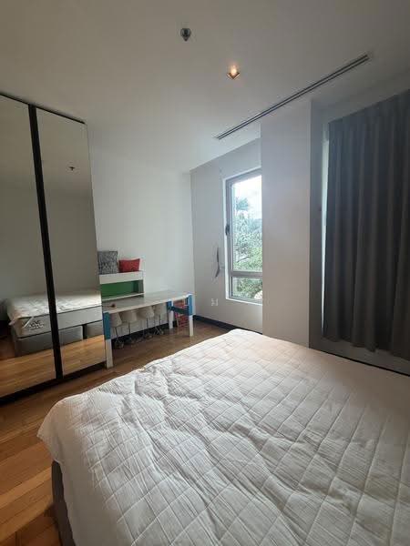 The Lofts Yennakart, Bangkok, 366 ์Soi Nang Linchi Yenakat Road, Chong Nonsi, Yan Nawa, Bangkok, 3 Bedrooms, 180 sqm, Condo For Sale, by บีม, 500636952 - DDproperty.com