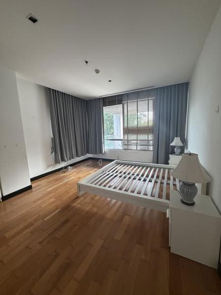 The Lofts Yennakart, Bangkok, 366 ์Soi Nang Linchi Yenakat Road, Chong Nonsi, Yan Nawa, Bangkok, 3 Bedrooms, 180 sqm, Condo For Sale, by บีม, 500636952 - DDproperty.com
