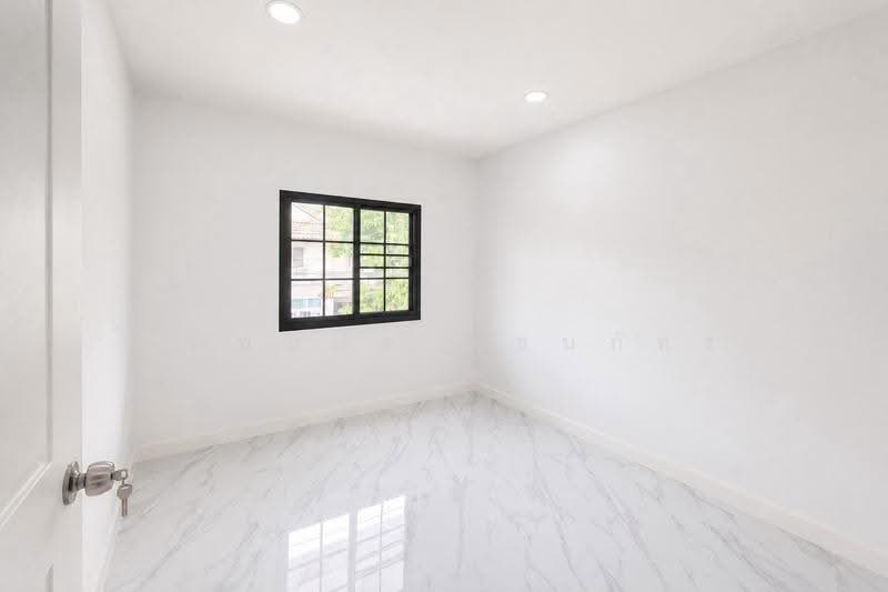 Baan Pruksa B Rangsit - Klong 3 : บ้านพฤกษา บี รังสิต-คลอง 3, ปทุมธานี, ถนนเลียบคลองสาม, คลองสาม, คลองหลวง, ปทุมธานี, 72 ตร.ม., ทาวน์เฮ้าส์ ขาย, โดย พิมพ์นภัส ภูธนภัทร, 500637048 - DDproperty.com