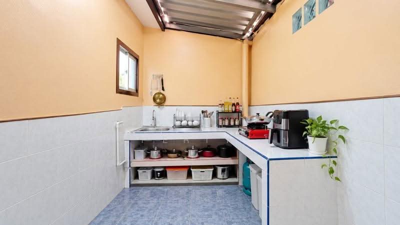 Baan Tipamas Seri Bangna : บ้านทิพมาศ เสรีบางนา , สมุทรปราการ, ถ.บางบ่อ-คลองด่าน, บางเพรียง, บางบ่อ, สมุทรปราการ, 100 ตร.ม., ทาวน์เฮ้าส์ ขาย, โดย The Best Property โบว์, 500637110 - DDproperty.com