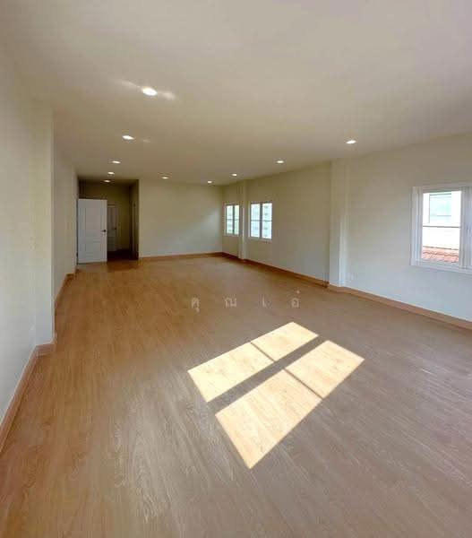 Ratchaphruek Exclusive Sukhumvit 103, Bangkok, Dok Mai, Prawet, Bangkok, 3 Bedrooms, 285 sqm, Single Detached House For Sale, by คุณเอ๋, 500637169 - DDproperty.com