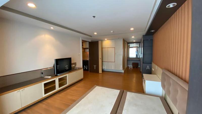 The Trendy, Bangkok, 10 Soi Sukhumvit 13, Khlongtoei Nua, Watthana, Bangkok, 2 Bedrooms, 83 sqm, Condo For Rent, by Netsanthiah Ai, 500637175 - DDproperty.com