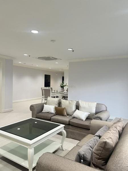 GP Grand Tower, กรุงเทพ, คลองเตยเหนือ, วัฒนา, กรุงเทพ, 220 ตร.ม., วิลล่า ให้เช่า, โดย Blueprint.Property, 500637261 - DDproperty.com