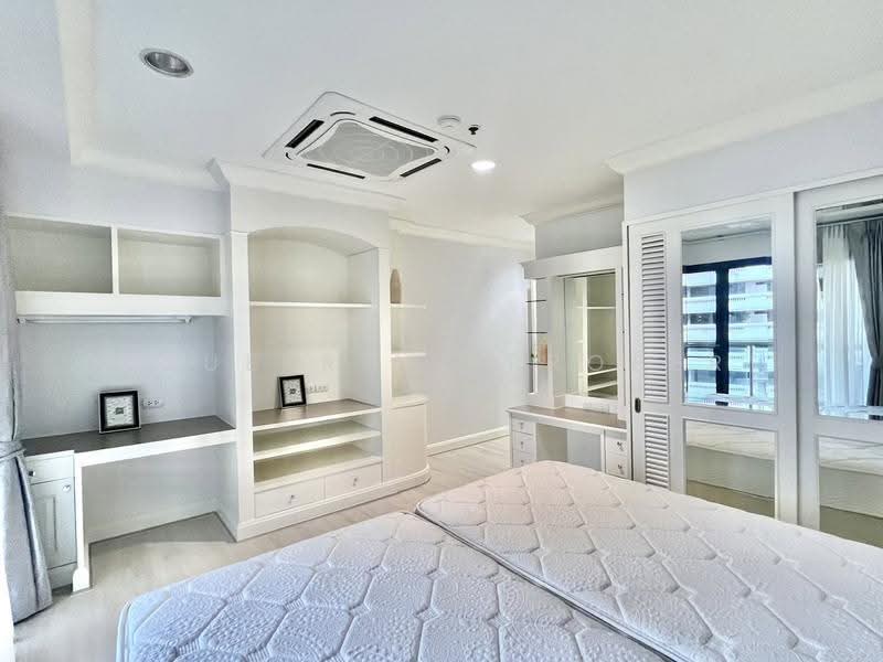 GP Grand Tower, Bangkok, Khlongtoei Nua, Watthana, Bangkok, 3 Bedrooms, 220 sqm, Villa For Rent, by Blueprint.Property, 500637261 - DDproperty.com