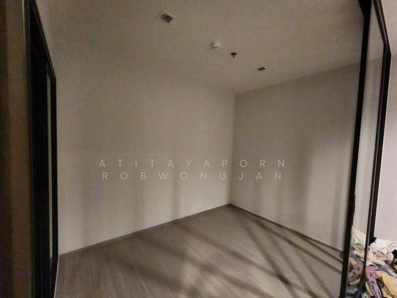 Life Sathorn Sierra, Bangkok, Ratchaphruek Rd, Talat Plu, Thon Buri, Bangkok, 2 Bedrooms, 36 sqm, Condo For Rent, by Atitayaporn Robwongjan, 500637278 - DDproperty.com