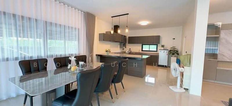 4-BR House, Prachuap Khiri Khan, Hua Hin, Prachuap Khiri Khan, 4 Bedrooms, 245 sqm, Single Detached House For Sale, by Boonyanuch Unna, 500637337 - DDproperty.com