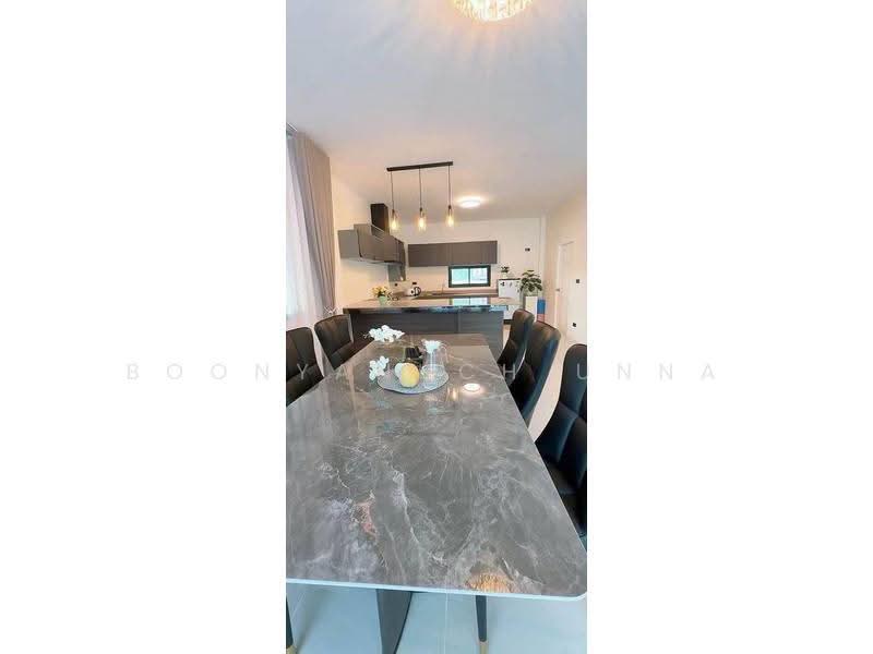 4-BR House, Prachuap Khiri Khan, Hua Hin, Prachuap Khiri Khan, 4 Bedrooms, 245 sqm, Single Detached House For Sale, by Boonyanuch Unna, 500637337 - DDproperty.com