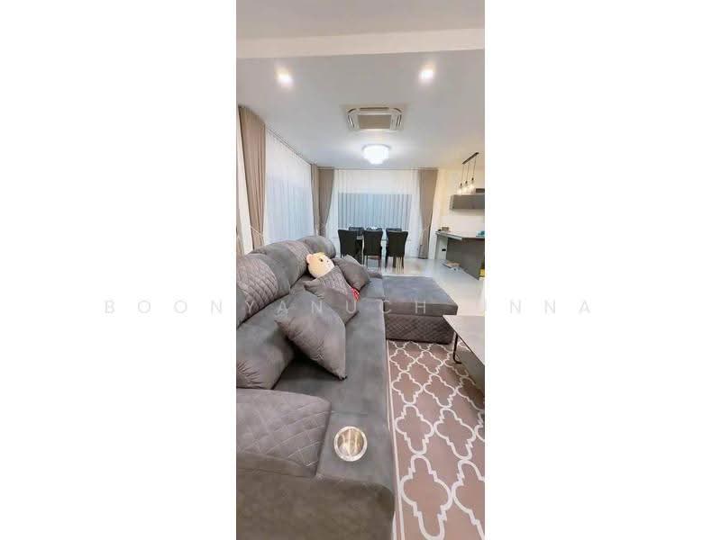 4-BR House, Prachuap Khiri Khan, Hua Hin, Prachuap Khiri Khan, 4 Bedrooms, 245 sqm, Single Detached House For Sale, by Boonyanuch Unna, 500637337 - DDproperty.com