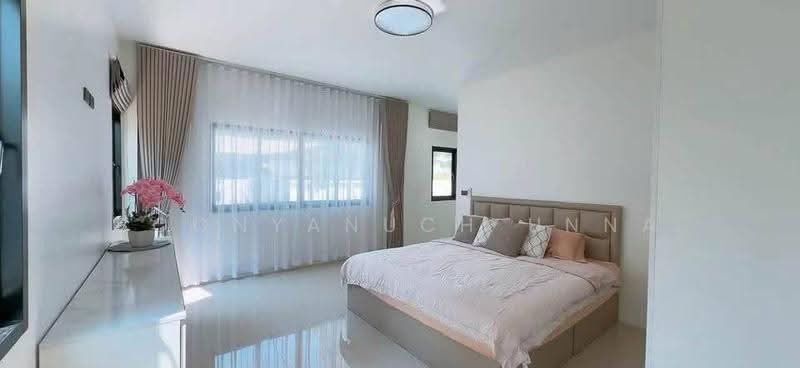 4-BR House, Prachuap Khiri Khan, Hua Hin, Prachuap Khiri Khan, 4 Bedrooms, 245 sqm, Single Detached House For Sale, by Boonyanuch Unna, 500637337 - DDproperty.com