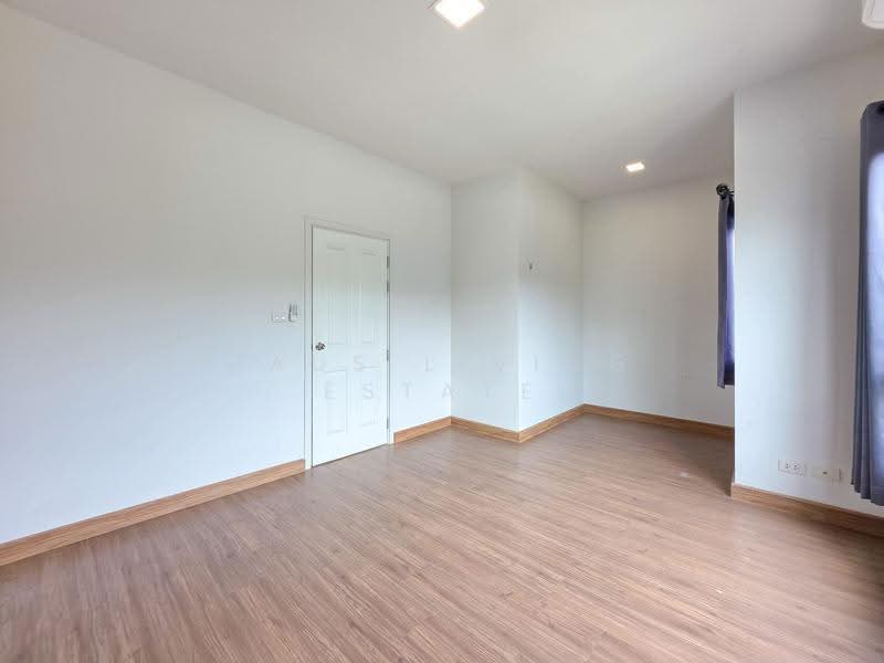 The Thamm Ratchaphruek - Sirindhorn, Nonthaburi, Bang Kruai-Chong Tanom Road, Wat Chalo, Bang Kruai, Nonthaburi, 4 Bedrooms, 118 sqm, Townhouse For Sale, by Haus Living Estate, 500637341 - DDproperty.com
