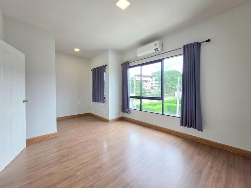 The Thamm Ratchaphruek - Sirindhorn, Nonthaburi, Bang Kruai-Chong Tanom Road, Wat Chalo, Bang Kruai, Nonthaburi, 4 Bedrooms, 118 sqm, Townhouse For Sale, by Haus Living Estate, 500637341 - DDproperty.com