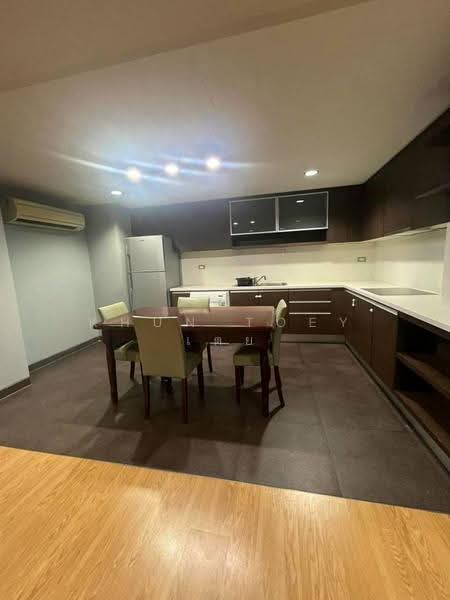 59 Heritage, Bangkok, 18 Soi Sukhumvit 59, Khlong Tan Nua, Watthana, Bangkok, 4 Bedrooms, 160 sqm, Condo For Rent, by Khun Toey เตย, 500637347 - DDproperty.com