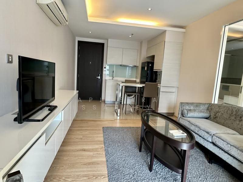 H Sukhumvit 43, Bangkok, 28 Sukhumvit 34 Road, Khlong Tan Nua, Watthana, Bangkok, 1 Bedroom, 40 sqm, Condo For Rent, by Apissara Issareeya, 500637356 - DDproperty.com