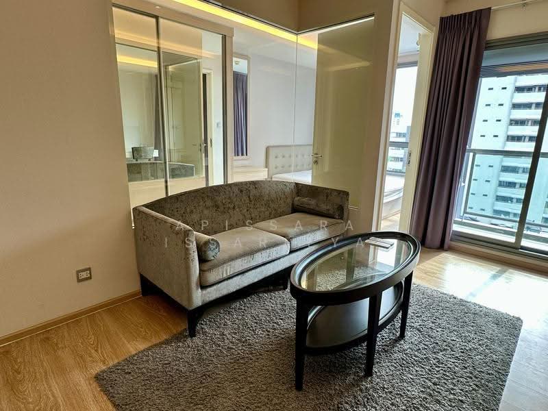 H Sukhumvit 43, Bangkok, 28 Sukhumvit 34 Road, Khlong Tan Nua, Watthana, Bangkok, 1 Bedroom, 40 sqm, Condo For Rent, by Apissara Issareeya, 500637356 - DDproperty.com