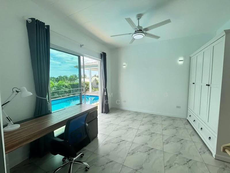 3-BR House, Prachuap Khiri Khan, Nong Kae, Hua Hin, Prachuap Khiri Khan, 3 Bedrooms, 150 sqm, Single Detached House For Rent, by Kradumthong Wongchan, 500637391 - DDproperty.com
