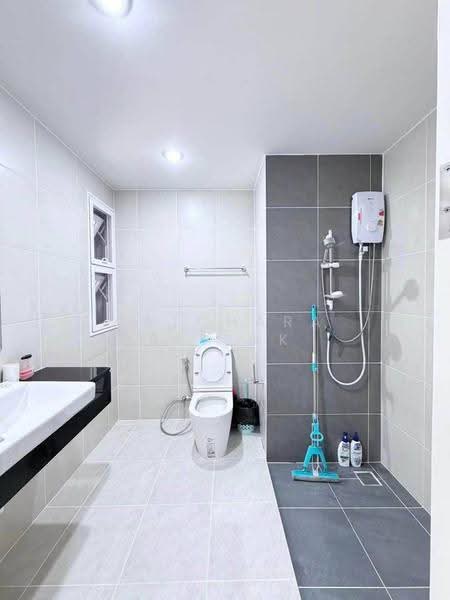 3 BR townhouse, Chon Buri (Pattaya), Nong Pru, Bang Lamung (Pattaya), Chon Buri (Pattaya), 3 Bedrooms, 120 sqm, Townhouse For Sale, by Patchara Srisak, 500637454 - DDproperty.com