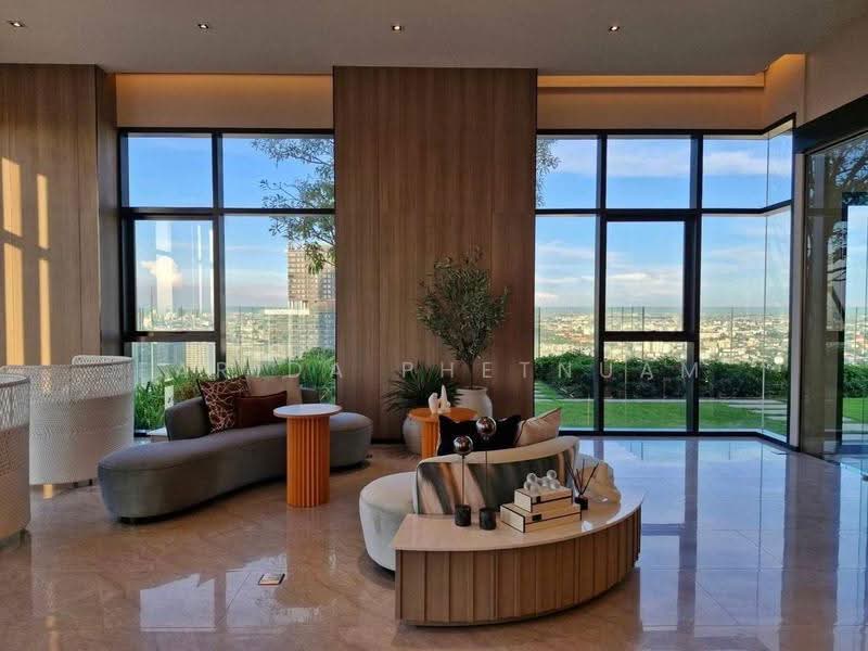 Aspire Onnut Station, Bangkok, Sukhumvit Road, Phra Kanong, Khlong Toei, Bangkok, 1 Bedroom, 35 sqm, Condo For Rent, by Farida Phetnuam, 500637540 - DDproperty.com