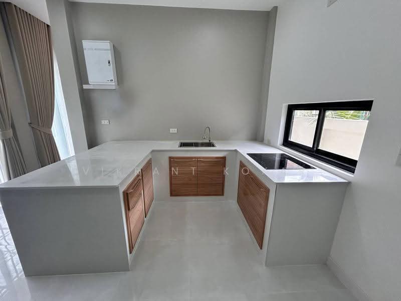 3 BR house, Prachuap Khiri Khan, Pak Nam Pran, Pran Buri, Prachuap Khiri Khan, 3 Bedrooms, 204 sqm, Single Detached House For Rent, by Vikrant Kokar, 500637544 - DDproperty.com