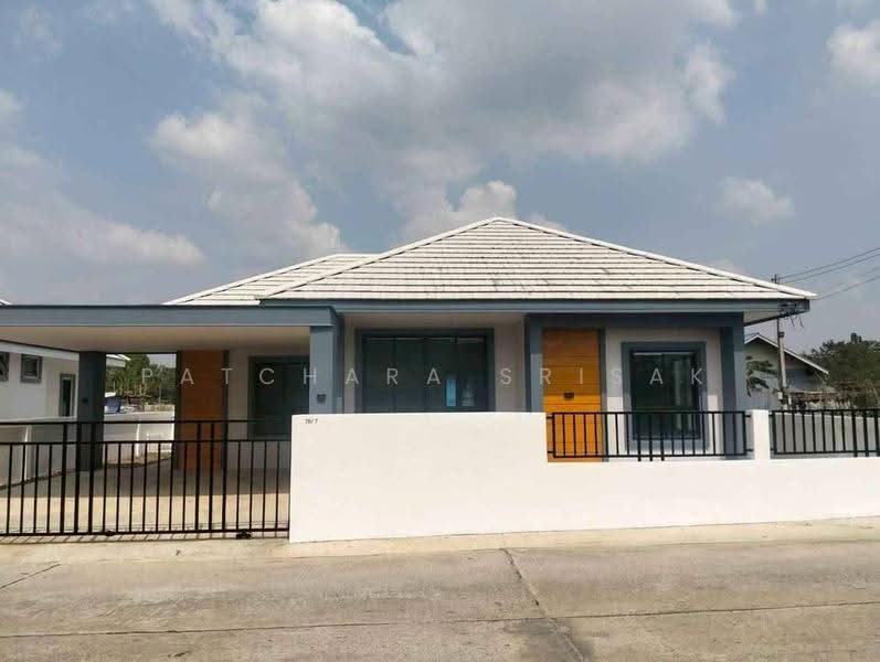 3 BR house, Chon Buri (Pattaya), Mon Nang, Phanat Nikhom, Chon Buri (Pattaya), 3 Bedrooms, 132 sqm, Single Detached House For Sale, by Patchara Srisak, 500637561 - DDproperty.com