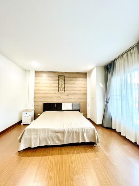 Baan Klang Muang Urbanion Srinakarin, Bangkok, Soi Srinakarin 46, Nong Bon, Prawet, Bangkok, 3 Bedrooms, 170 sqm, Single Detached House For Rent, by THANYALAK IQI INTERNATIONAL 099-979-0151, 500637611 - DDproperty.com
