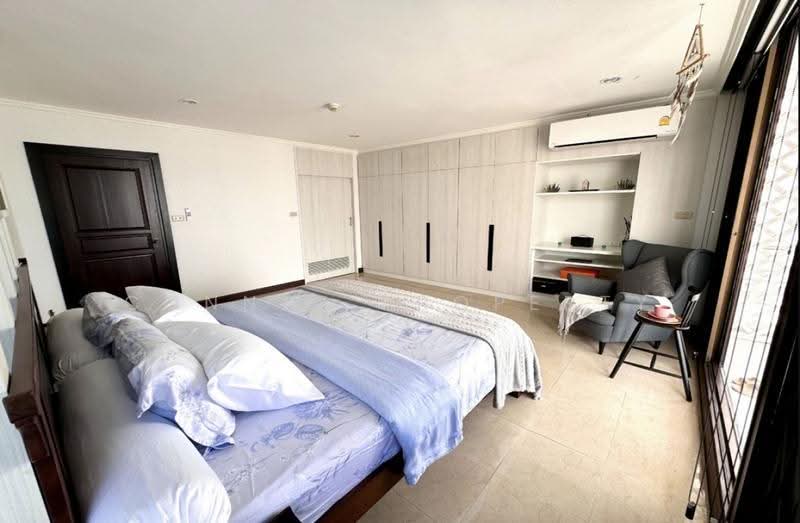 Supalai Place Sukhumvit 39, Bangkok, 175-179 Soi Sukhumvit 39 Sukhumvit Road, Khlong Tan Nua, Watthana, Bangkok, 3 Bedrooms, 491 sqm, Condo For Sale, by Connex Property, 500637692 - DDproperty.com