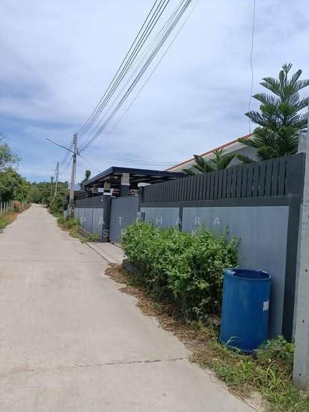 4-BR House, Chon Buri (Pattaya), Sanak Bok, Muang Chon Buri, Chon Buri (Pattaya), 4 Bedrooms, 220 sqm, Single Detached House For Sale, by Patchara Srisak, 500637712 - DDproperty.com