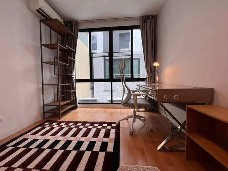 Flora Marigold, Bangkok, 796 Sathu Pradit Road, Chong Nonsi, Yan Nawa, Bangkok, 4 Bedrooms, 235 sqm, Townhouse For Rent, by Sataporn Jalao, 500637844 - DDproperty.com