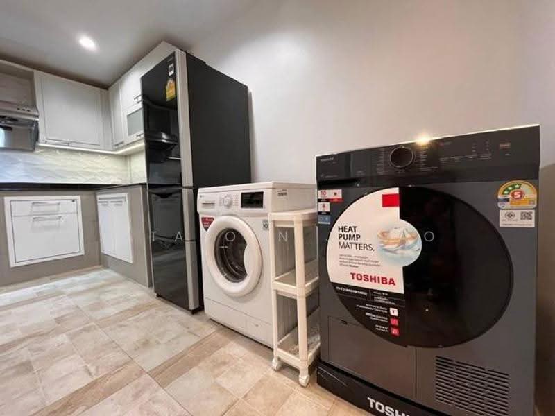 Flora Marigold, Bangkok, 796 Sathu Pradit Road, Chong Nonsi, Yan Nawa, Bangkok, 4 Bedrooms, 235 sqm, Townhouse For Rent, by Sataporn Jalao, 500637844 - DDproperty.com