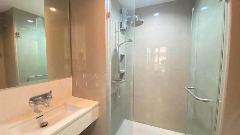 Rhythm Sukhumvit 42, Bangkok, Soi Sukhumvit 42, Sukhumvit Road, Phra Kanong, Khlong Toei, Bangkok, 1 Bedroom, 35 sqm, Condo For Rent, by Pasupit Ditbanjong, 500637862 - DDproperty.com