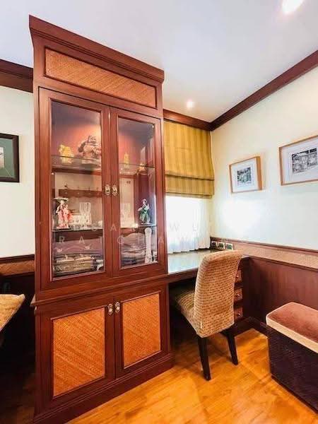 Baan Siri Sathorn, Bangkok, 10 Yen Akat 1 Alley, Thung Maha Mek, Sathon, Bangkok, 1 Bedroom, 37 sqm, Condo For Rent, by Sarawut Ratchawong, 500637879 - DDproperty.com