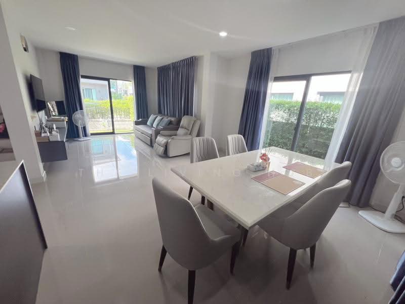 Centro Bangna-Kingkaew, Samut Prakan, Rachathewa, Bang Plee, Samut Prakan, 4 Bedrooms, 225 sqm, Single Detached House For Sale, by THE LIVING HUB, 500637901 - DDproperty.com