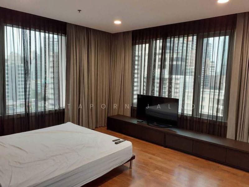 Baan Siri 24, Bangkok, 39 Sukhumvit 24 Alley, Khong Tan, Khlong Toei, Bangkok, 3 Bedrooms, 146 sqm, Condo For Sale, by Sataporn Jalao, 500637958 - DDproperty.com