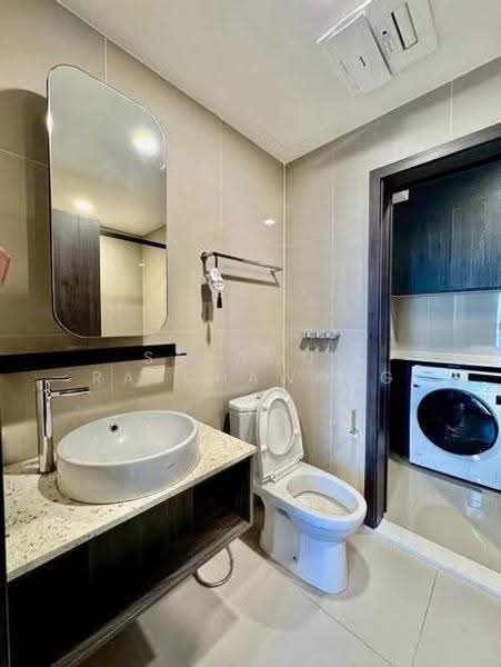 XT Huaikhwang, Bangkok, 244 Ratchadaphisek Road, Huai Khwang, Bangkok, 1 Bedroom, 35 sqm, Condo For Rent, by Sarawut Ratchawong, 500638000 - DDproperty.com