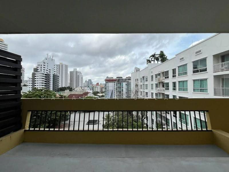 Charktip Court, Bangkok, 62 Soi Sukhumvit 51, Khlongtoei Nua, Watthana, Bangkok, 1 Bedroom, 80 sqm, Apartment For Rent, by Sataporn Jalao, 500638053 - DDproperty.com